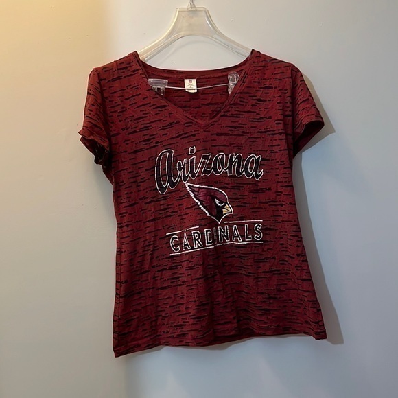 Tops - Woman’s cardinal shirt, size large